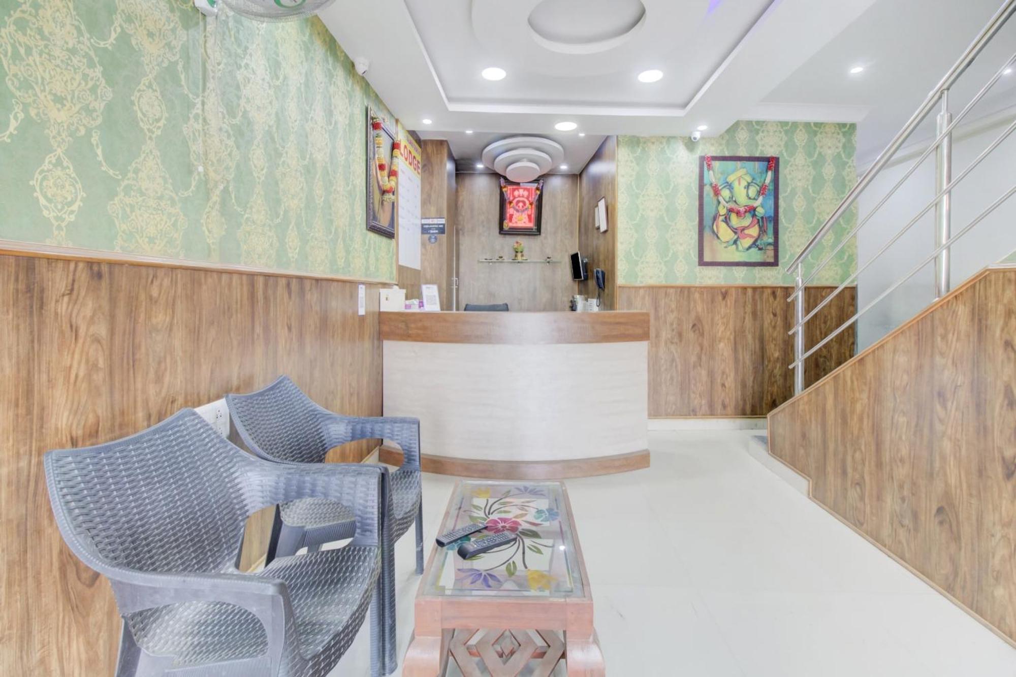 Hotel O Malnad Grand Inn Kumbalgod Esterno foto