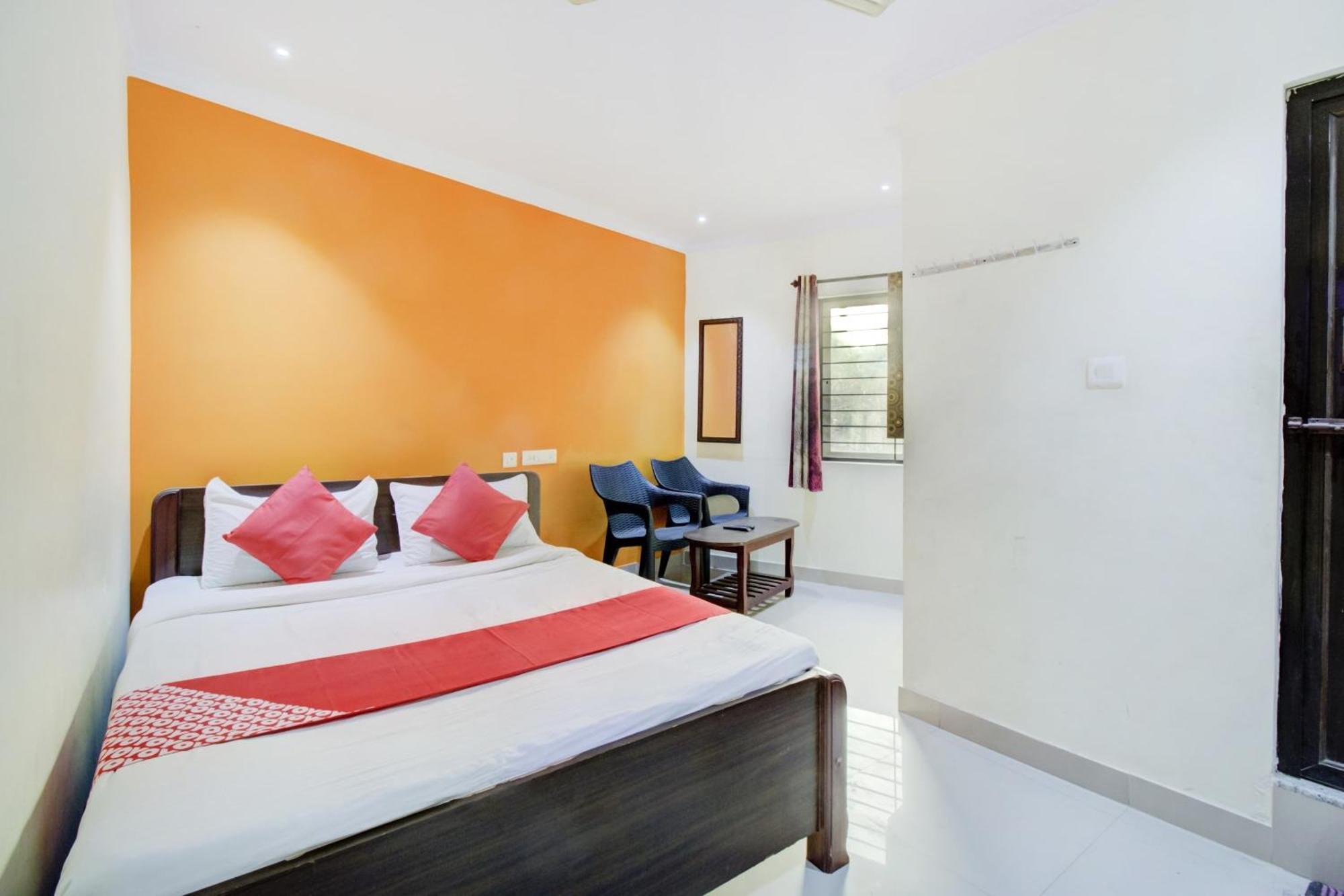 Hotel O Malnad Grand Inn Kumbalgod Esterno foto