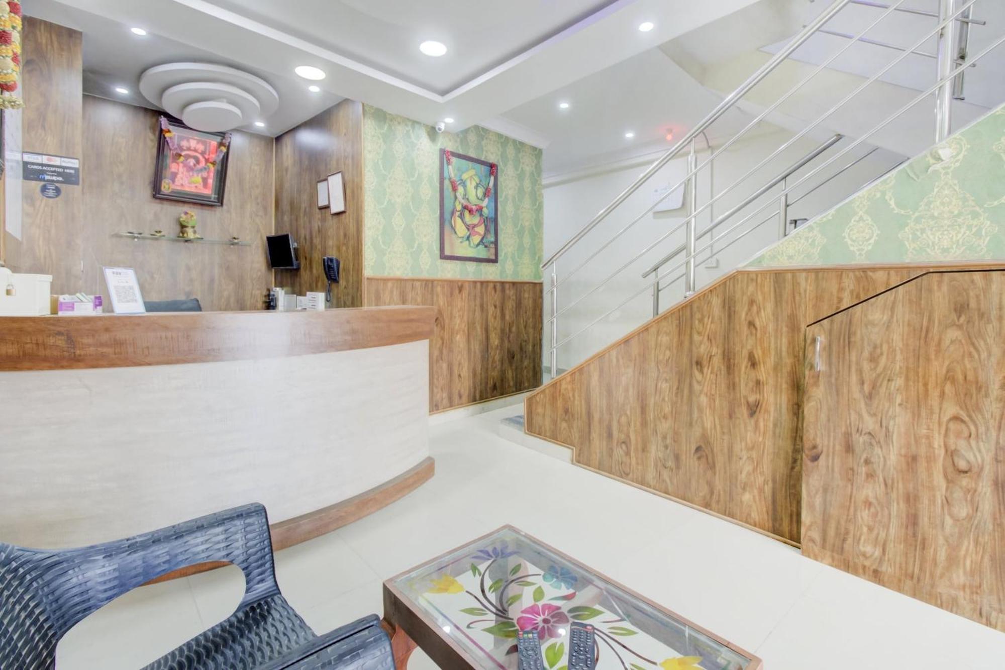 Hotel O Malnad Grand Inn Kumbalgod Esterno foto
